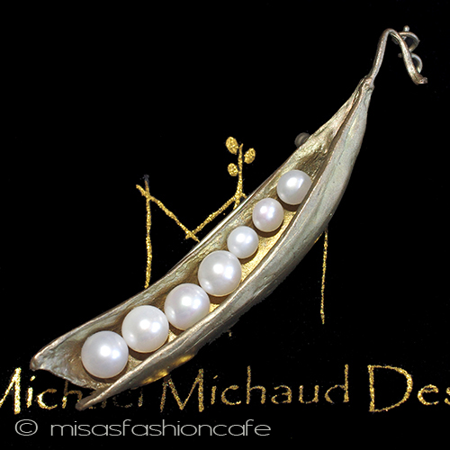 （画像用） マイケルミショー ブローチ ７真珠のさやえんどう豆