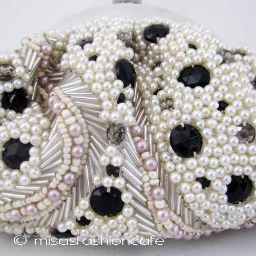 （画像用） SANTI サンティ クラッチ パール・フェザー