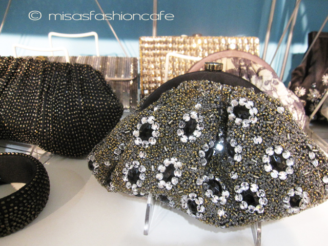 （画像用） SANTI サンティ クラッチ 　ジュエル・フラワー