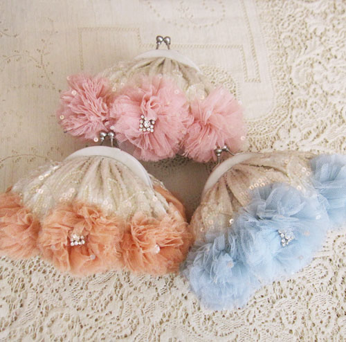 （画像用） SANTI サンティ クラッチ ベビーブルーフラワー（小）