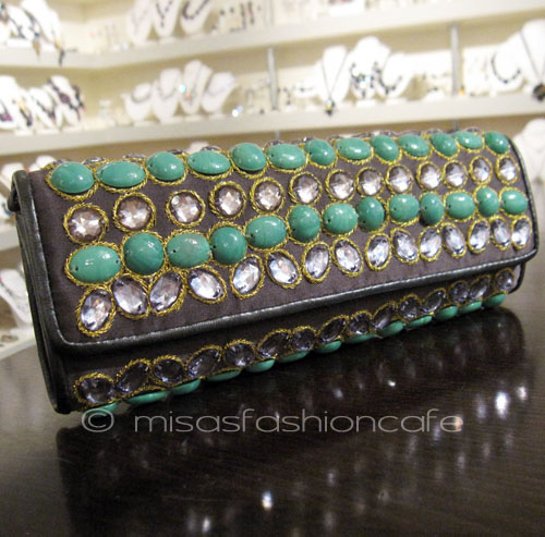 （画像用） SANTI サンティ クラッチ グリーン・ジュエル