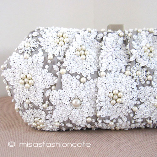 （画像用） SANTI サンティ クラッチ パール・スノーフラワー