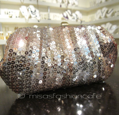 （画像用） SANTI サンティ クラッチ 　シャンパーニュ