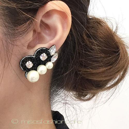 （画像用） パール＆ストーンフラワー ビーズ刺繍　イヤリング