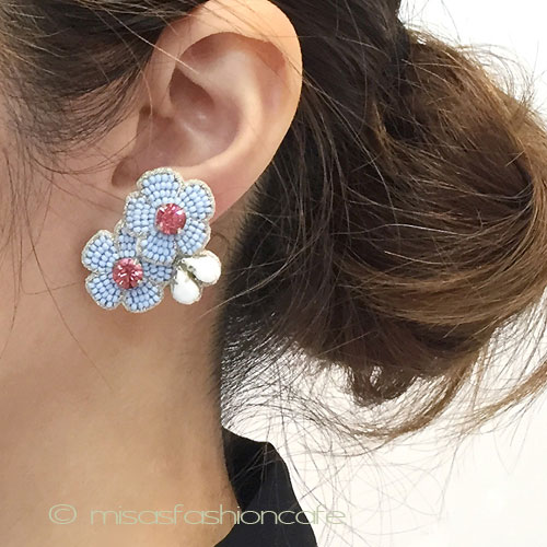 （画像用） ＳＰＡＲＫＬ　イヤリング BabyBlue フラワー