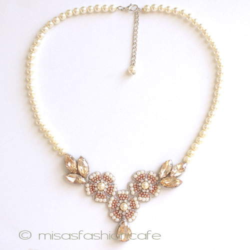 （画像用） ＳＰＡＲＫＬ　ネックレス パール・フラワー　再販！