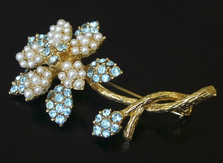 （画像用） B.S.K　ブローチ