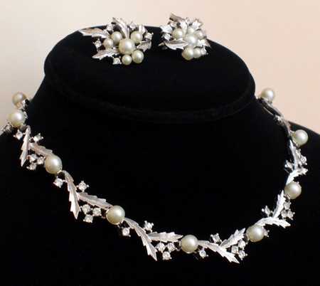 （画像用） クラウンTrifariセット