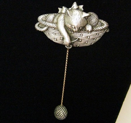 （画像用） JJ　猫ねこ　ブローチ