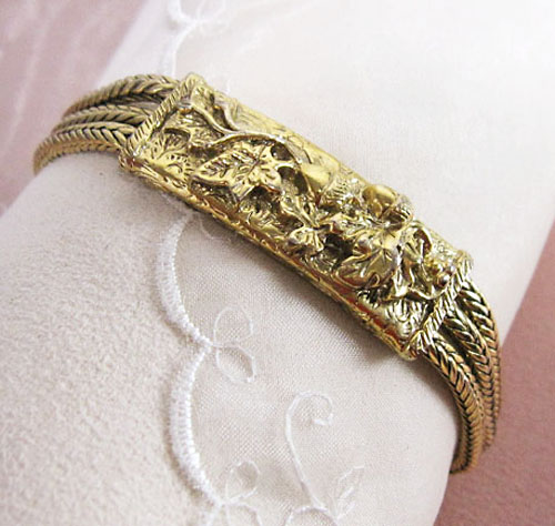 （画像用） アンティーク　 どんぐりブレスレット