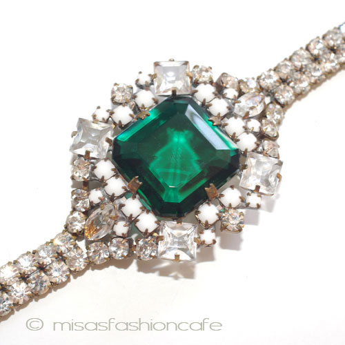 （画像用） チェコ製ガラス ブレス