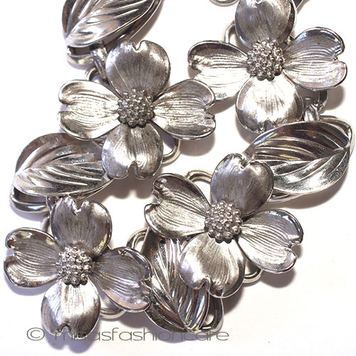 （画像用） SterlingSilver　銀製 ハナミズキ　ブレスレット