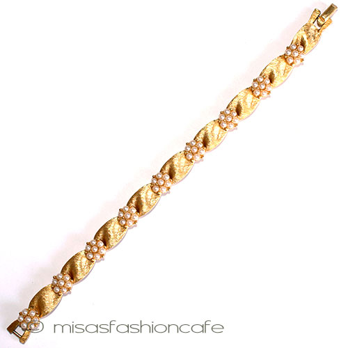 （画像用） Trifari　 トリファリ パール花りぼんブレス