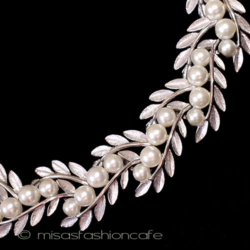 （画像用） クラウン　 トリファリ Ｔｒｉｆａｒｉ　パールの蔦