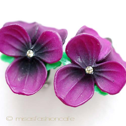 （画像用） パンジー・スミレ イヤリング