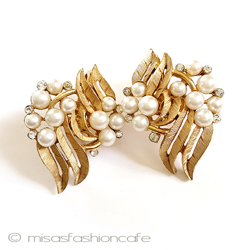 （画像用） Trifari　 トリファリ パール金葉　イヤリング