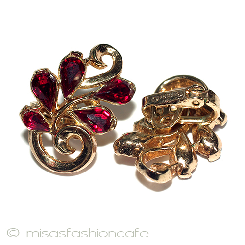 （画像用） Trifari　 トリファリ ルビーRSイヤリング