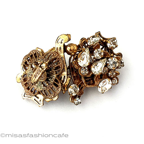 （画像用） ヴィンテージイヤリング Robertクリスタルの花