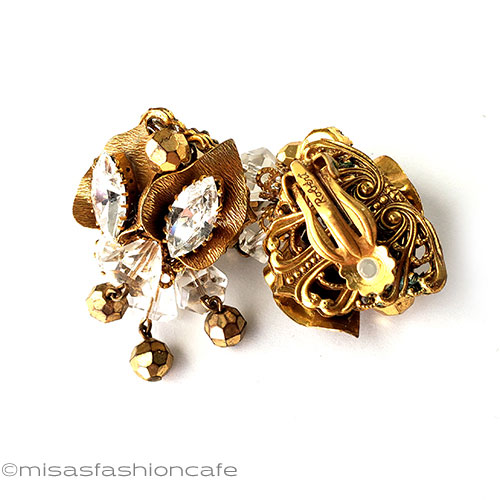 （画像用） Robert刻印イヤリング クリスタル金葉ドロップ