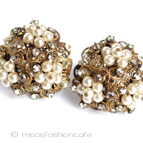 （画像用） パール花ブーケ　イヤリング