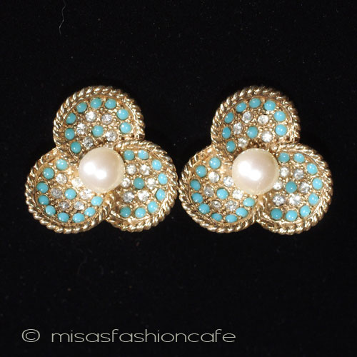 （画像用） Carnegie　イヤリング ターコイズ＆パールの花