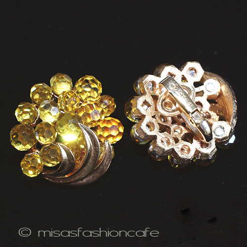 （画像用） Trifari　 トリファリ クリスタル花イヤリング