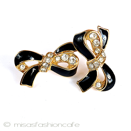 （画像用） Trifari　 トリファリ リボン　ピアス