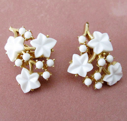 （画像用） クラウントリファリ刻印 アイヴィーの葉イヤリング