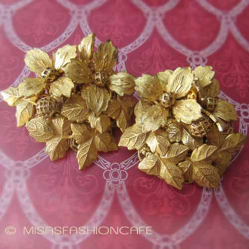 （画像用） DeMarioNY 花イヤリング