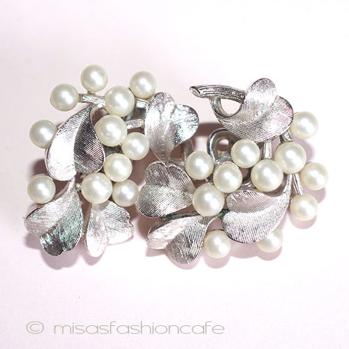 （画像用） Ｔｒｉｆａｒｉ　 トリファリ パール銀葉イヤリング