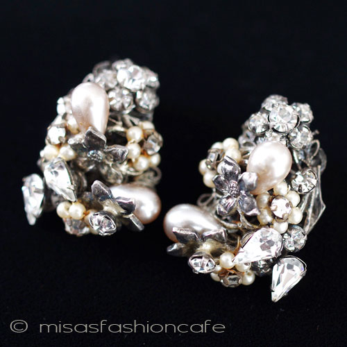 （画像用） Ｒｏｂｅｒｔ　ロバート　 パールの花　イヤリング