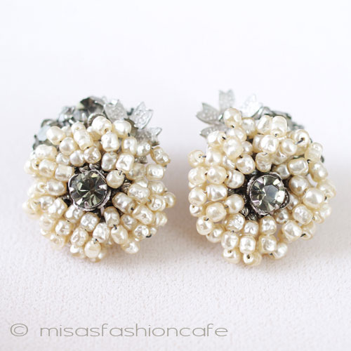 （画像用） ＳＡＮＤＯＲ　イヤリング バロックパールの花