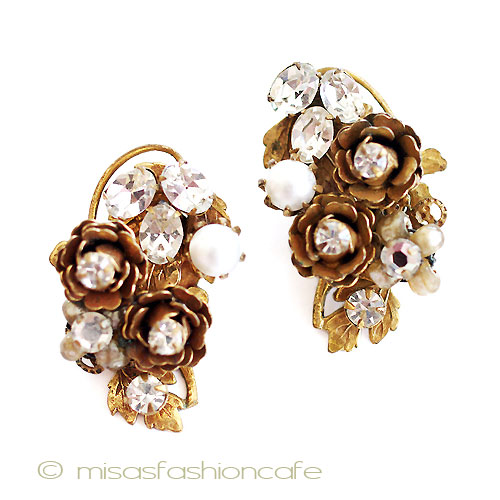 （画像用） Ｒｏｂｅｒｔイヤリング パールRSフラワー