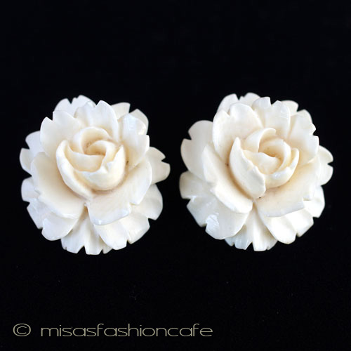 （画像用） 本象牙 アイボリー ローズ イヤリング