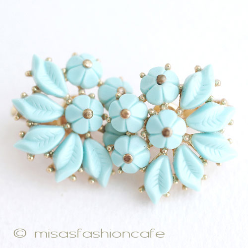 （画像用） クラウン　トリファリ パステルブルーの花