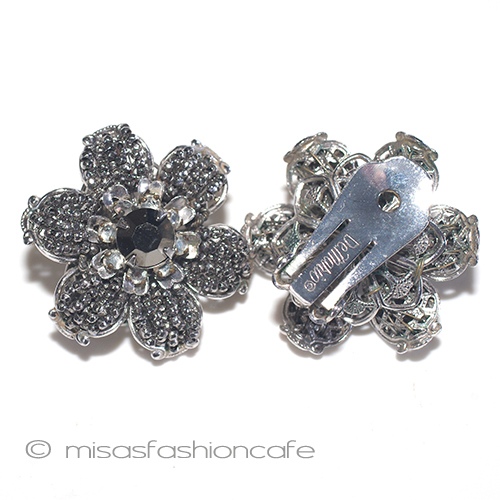 （画像用） DeMario　イヤリング シルバーフラワー