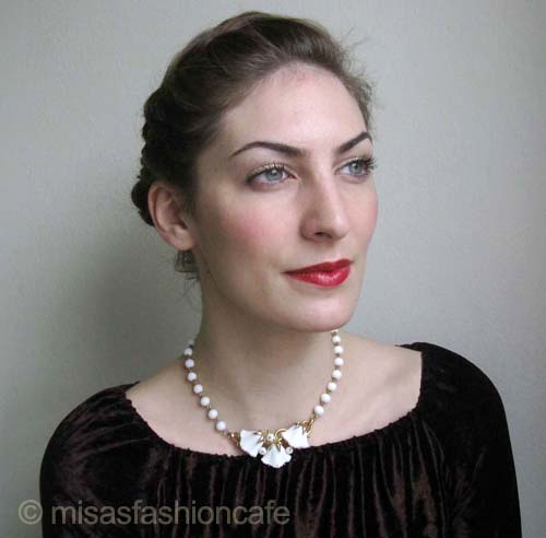 （画像用） Ｔｒｉｆａｒｉ　 トリファリ ミルクガラスネックレス