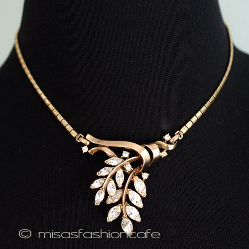 （画像用） Ｔｒｉｆａｒｉ　 トリファリ リーフブーケ　ネックレス