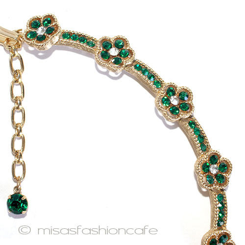 （画像用） Trifari　 トリファリ エメラルドRSの花