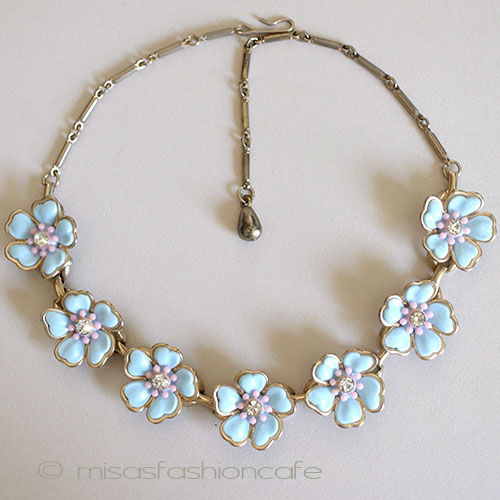 （画像用） パステルフラワーネックレス