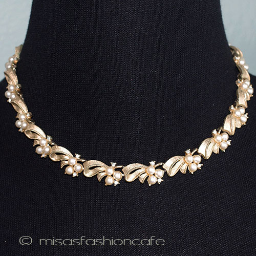 （画像用） Ｔｒｉｆａｒｉ　 トリファリ パールりぼんネックレス