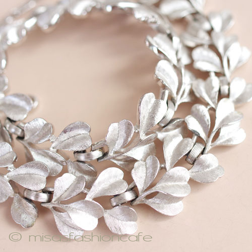 （画像用） Trifari　 トリファリ 銀葉　ネックレス