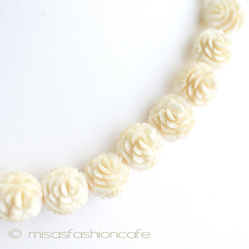 （画像用） 本象牙　アイボリー 　 ローズ花ネックレス