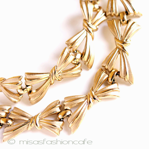 （画像用） Trifari　 トリファリ りぼん　ネックレス