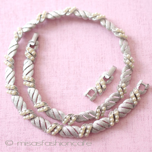 （画像用） クラウントリファリ Ｔｒｉｆａｒｉ パール　ネックレス