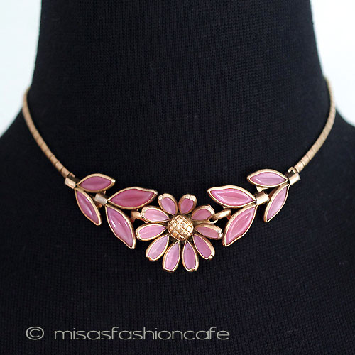 （画像用） Ｔｒｉｆａｒｉ　 トリファリ ガラスの花　ネックレス