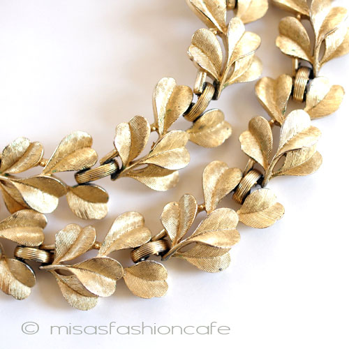 （画像用） Trifari　 トリファリ 金の葉　ネックレス