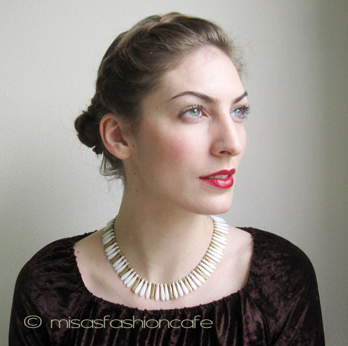 （画像用） Trifari　 トリファリ ミルクガラスｘゴールド