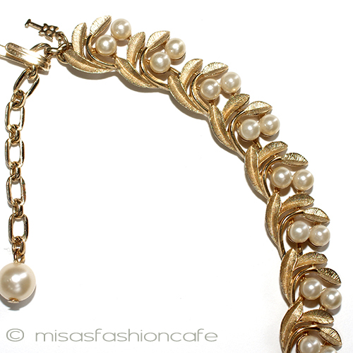 （画像用） Trifari　 トリファリ パール金葉ネックレス