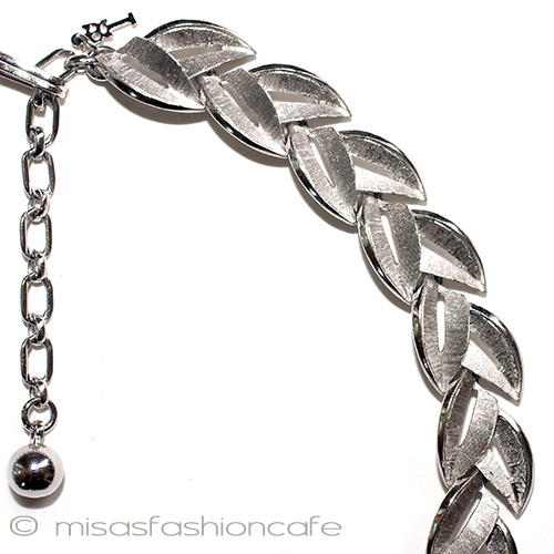 （画像用） Ｔｒｉｆａｒｉ　 トリファリ 透かし銀葉　ネックレス